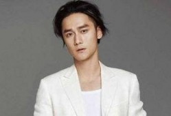 娱乐圈男明星吃瓜的小说,男明星们的瓜田秘事