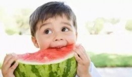 娱乐吃瓜酱带家里长辈,一场跨越代沟的欢乐盛宴