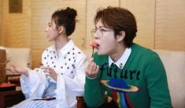 吃瓜娱乐照片,明星幕后吃瓜瞬间大曝光