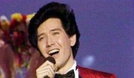 娱乐圈吃瓜小花是谁啊图片,她是谁？